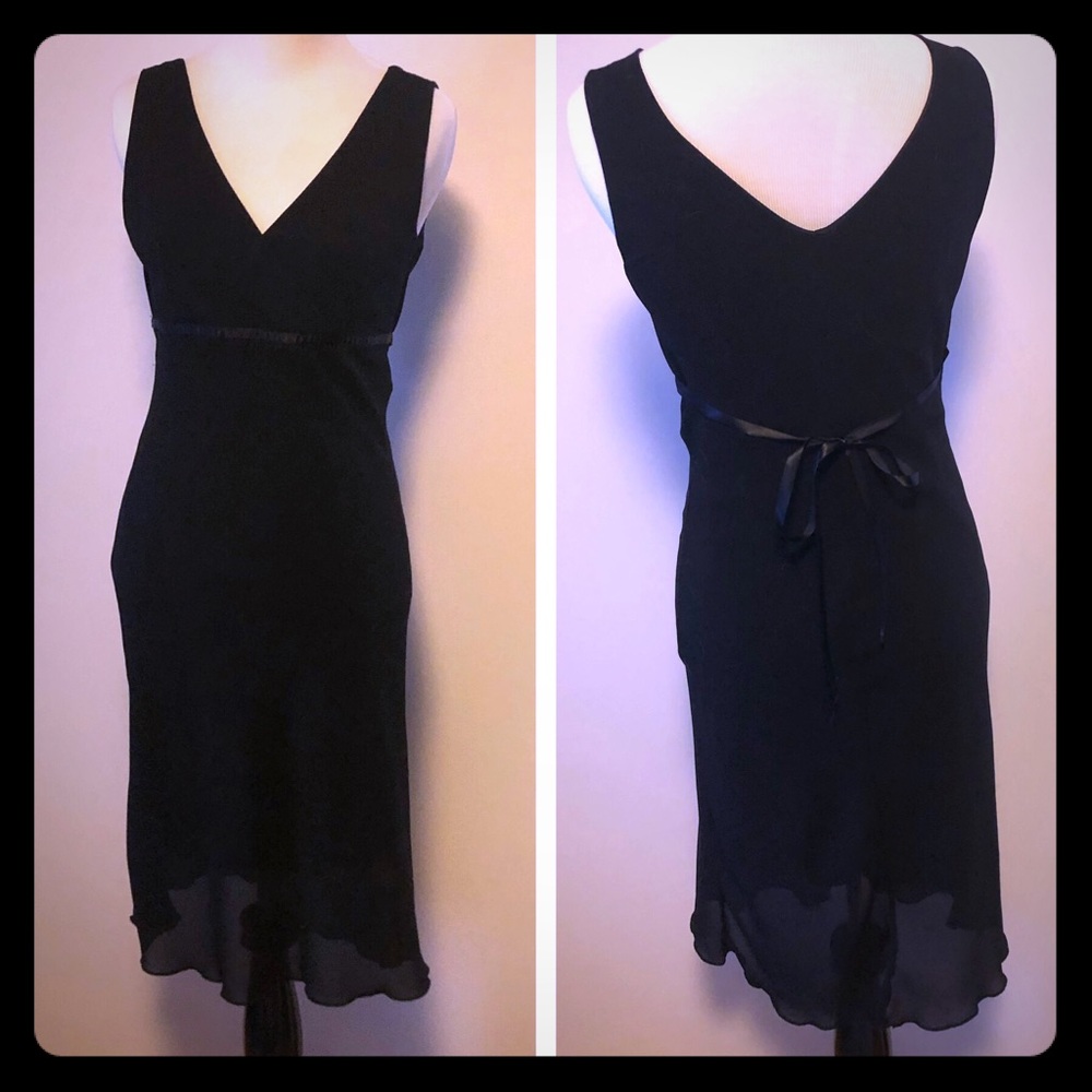 Small Little Black Dress V-Neck, sheer layering